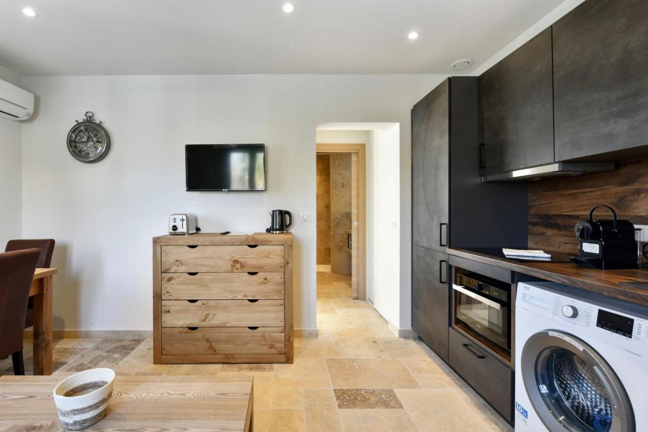 Appartement Modern Flat 3 Min To The Close To Marineland - Welkeys